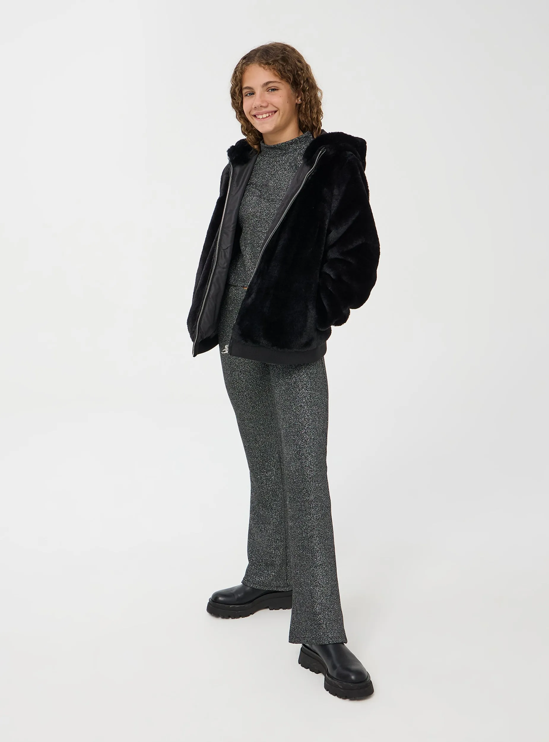 Girls's  Outerwear