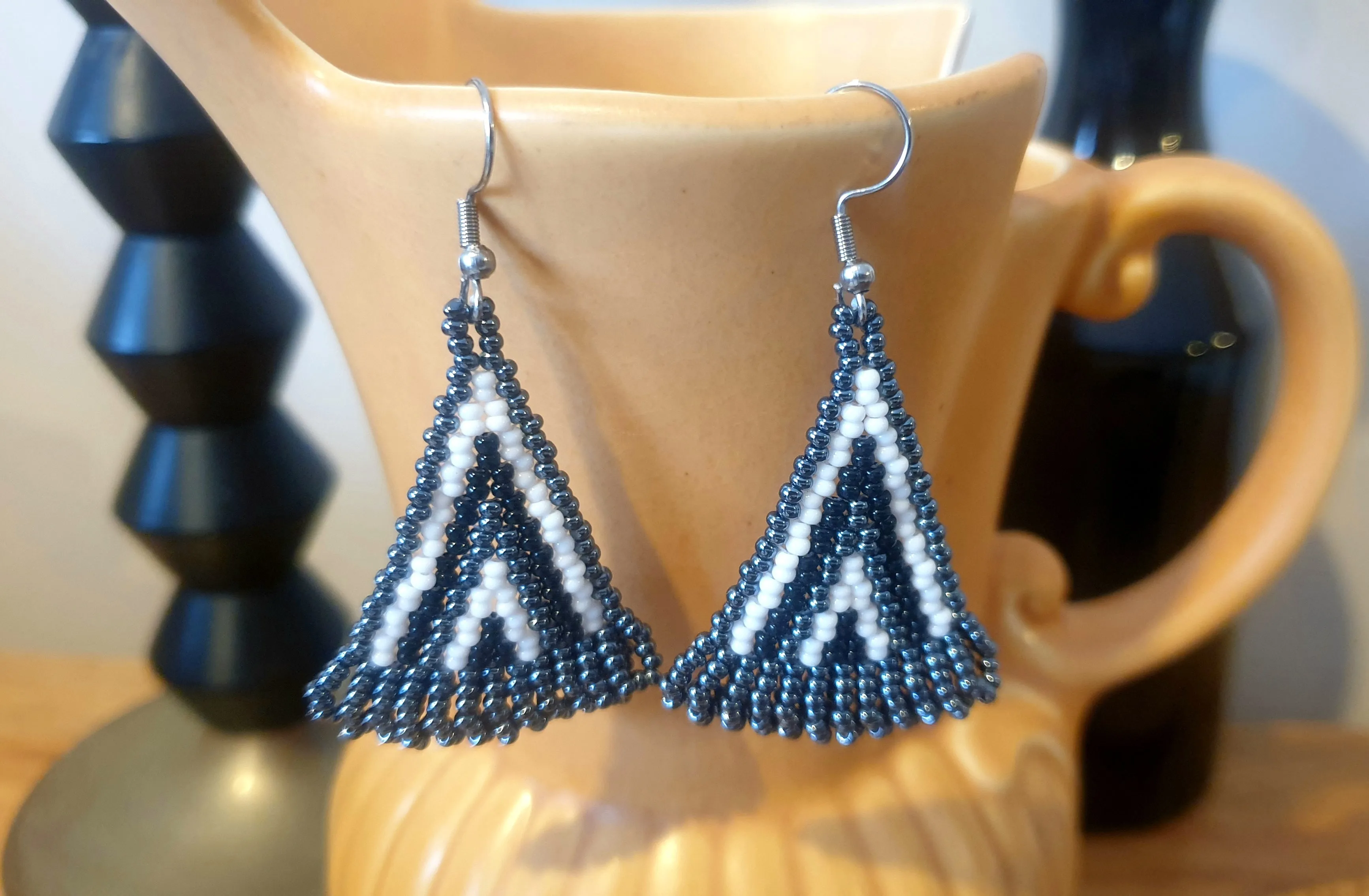 Mexican B&W Seed Bead Earrings